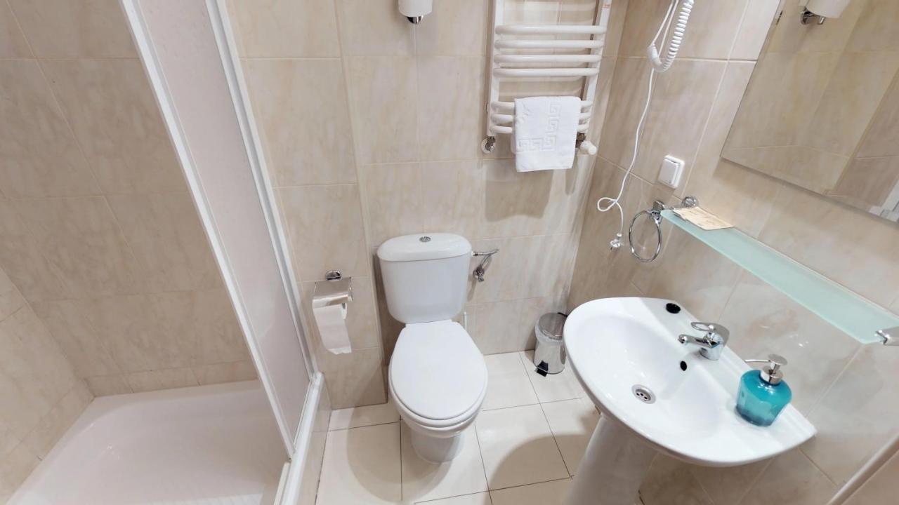Noclegi Czarna Perla Cracovie Extérieur photo